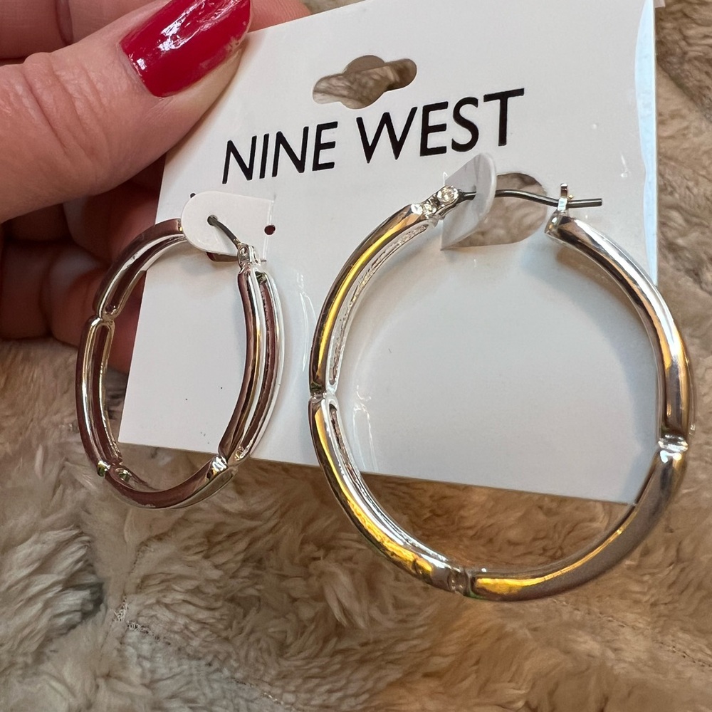 Nine West Shiny Silver Hoop Earrings NWT - Picture 1 of 4